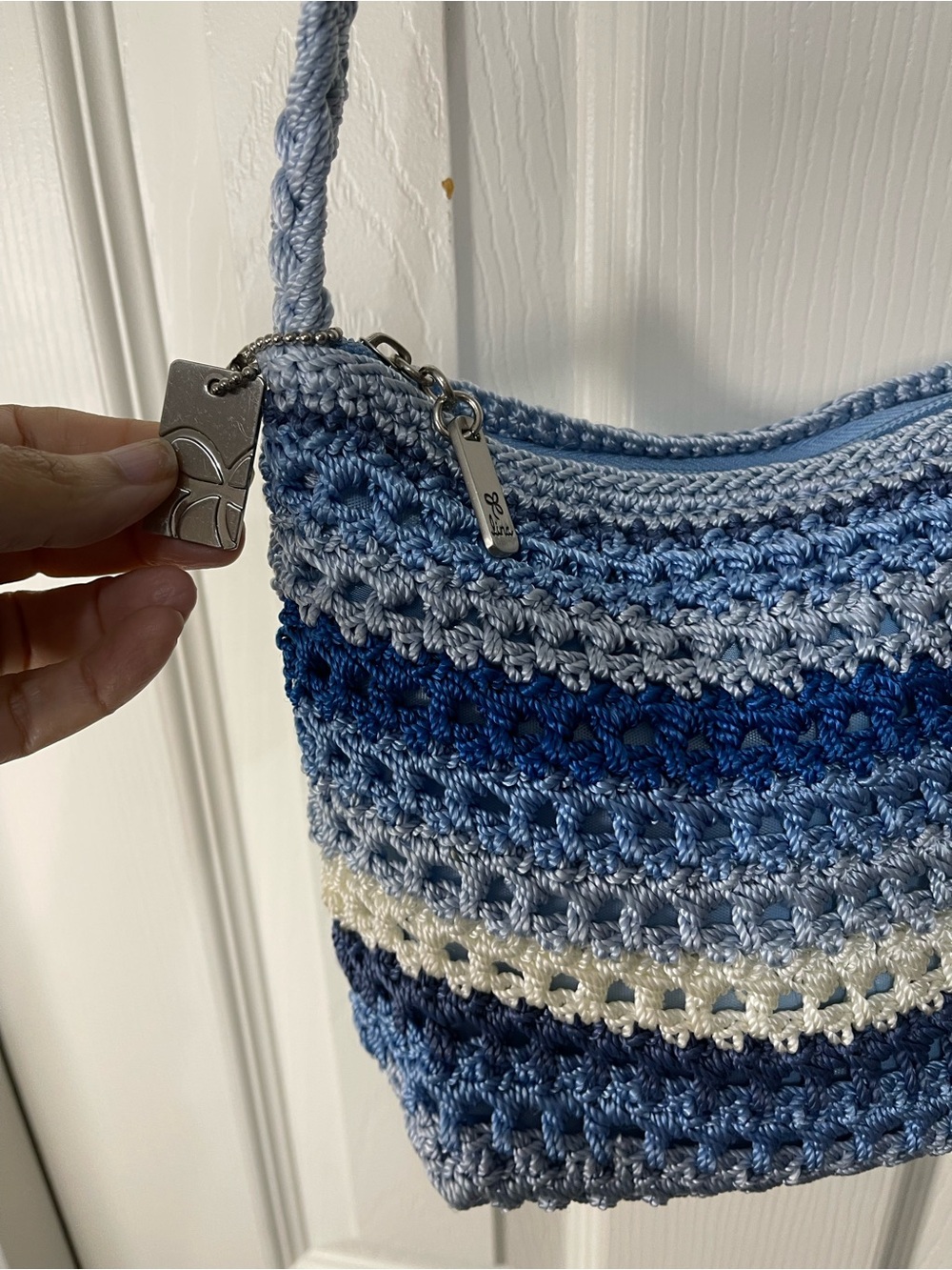 LINA Crochet Knit Shoulder Bag Purse blue White Stripe Boho Braided Strap - Picture 2 of 5